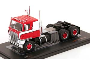 INTERNATIONAL TRANSTAR COE TOWING VEHICLE 1965 RED WHITE