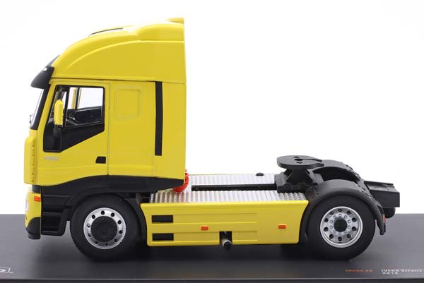 IVECO STRALIS SZM YEAR 2002 YELLOW / ИВЕКО СТРАЛИС СЕДЕЛЬНЫЙ ТЯГАЧ ЖЕЛТЫЙ — фото 4