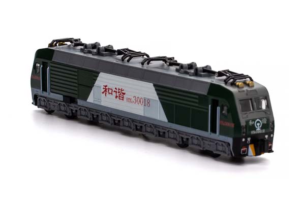 ЭЛЕКТРОВОЗ ШЕСТИОСНЫЙ ПАССАЖИРСКИЙ КЖД HXD3D-30018 «ГАРМОНИЯ» 2012 ЗЕЛЕНЫЙ (ДЛИНА МОДЕЛИ 19 СМ, БЕЗ УПАКОВКИ) — фото 2