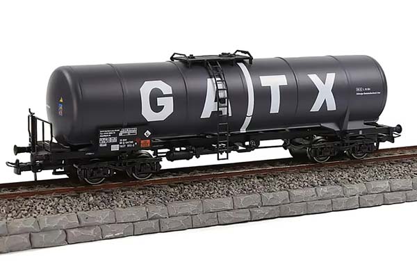 ВАГОН-ЦИСТЕРНА GATX 2000 ЧЕРНЫЙ (МАСШТАБ HO, ДЛИНА 19 СМ)