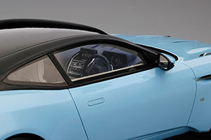 ASTON MARTIN DB11 2017 LIGHT BLUE — фото 5