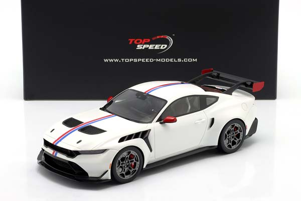FORD MUSTANG GTD SPIRIT OF AMERICA 2025 WHITE / ФОРД МУСТАНГ ГТД СПИРИТ АМЕРИКА БЕЛЫЙ — фото 3