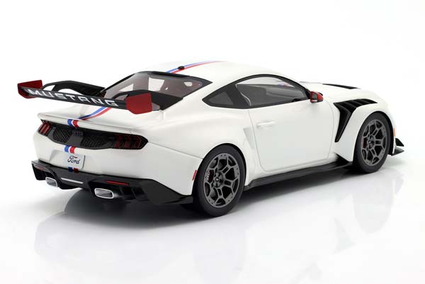 FORD MUSTANG GTD SPIRIT OF AMERICA 2025 WHITE / ФОРД МУСТАНГ ГТД СПИРИТ АМЕРИКА БЕЛЫЙ — фото 2