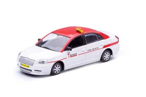 TOYOTA AVENSIS 2003 EINDHOVEN TAXI TAXI, WHITE WITH RED 