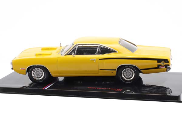 DODGE CORONET SUPER BEE YEAR 1970 YELLOW IXO / ДОДЖ КОРОНЕТ СУПЕР БИ ЖЕЛТЫЙ ИКСО — фото 4