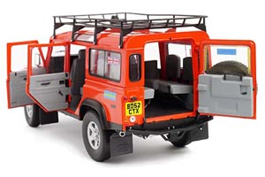 LAND ROVER DEFENDER 110 G4 CHALLENGE 2014 / ЛЭНД РОВЕР ДИФЕНДЕР ОРАНЖЕВЫЙ — фото 2