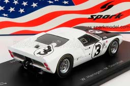 FORD GT40 MKIV 7.0L V8 #3 12H SEBRING (1966) W.HANSGEN - M.DONOHUE, WHITE BLACK — фото 2