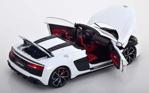 AUDI R8 SPYDER 2022 WHITE — фото 5