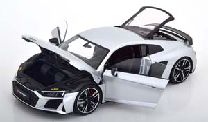 AUDI R8 2022 SILVER — фото 3