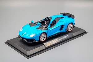 LAMBORGHINI AVENTADOR J, ГОЛУБОЙ