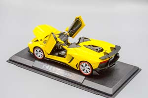 LAMBORGHINI AVENTADOR J, ЖЁЛТЫЙ — фото 5