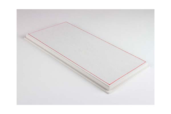 DISPLAY CASE WITH ALCANTARA BASE IN LIGHT BEIGE AND RED STITCHING / БОКС ББР 1:1 — фото 2