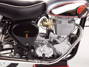 BSA GOLDSTAR CLUBMAN 1956 ЧЕРНЫЙ — фото 10