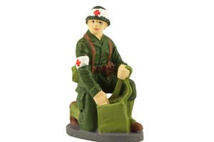 FIGURINES 1 FRENCH MILITARY SANITARY WITH MEDICAL BAG 