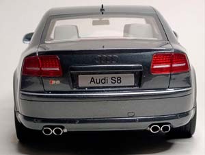 AUDI S8 D3 (A8) OTTOMOBILE 1:18 РАРИТЕТ — фото 5