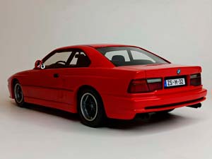 BMW M8 850 (E31) 1:18 SСHUCO — фото 4