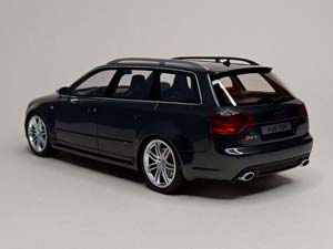 AUDI RS4 AVANT (B7) GREY 1:18 OTTOMOBILE — фото 3