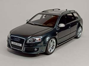 AUDI RS4 AVANT (B7) GREY 1:18 OTTOMOBILE