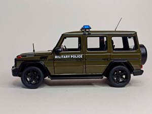 MERCEDES G CLASS W463 MILITARY POLICE LIMITED 1:18 — фото 3