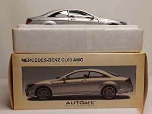 MERCEDES CL63 AMG (W216) SILVER 1:18 AUTOART — фото 10