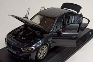 BMW M3 1:18 ДИЛЕРСКАЯ — фото 2
