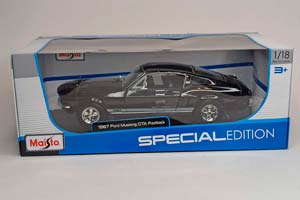 FORD MUSTANG FASTBACK 1967 BLACK MAISTO 1:18 — фото 8