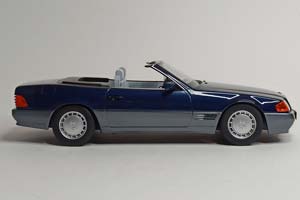 MERCEDES SL500 W129 (R129) 1:18 KK SCALE BLUE — фото 9