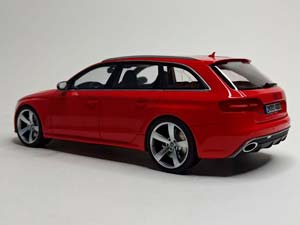 AUDI RS4 AVANT GT SPIRIT 1:18 — фото 5