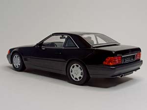 MERCEDES SL500 W129 (R129) 1:18 KK SCALE BLACK — фото 4