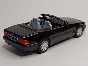 MERCEDES SL500 W129 (R129) 1:18 KK SCALE BLACK — фото 7