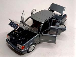 MERCEDES 500E (E500) 1990 W124 "ВОЛЧОК" 1:18 — фото 2