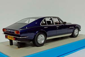 ASTON MARTIN LAGONDA SALOON 1974 BLUE 1:18 — фото 5