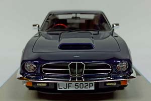 ASTON MARTIN LAGONDA SALOON 1974 BLUE 1:18 — фото 8