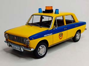 ВОЛЖСКИЙ АВТОМОБИЛЬ 2101 ЖИГУЛИ ГАИ СССР 1982 IST 1:18