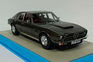ASTON MARTIN LAGONDA 1974 OLIVE GREEN 1:18 — фото 6