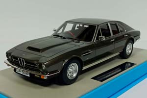 ASTON MARTIN LAGONDA 1974 OLIVE GREEN 1:18