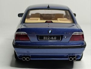 BMW ALPINA B12 6,0 E38 OTTOMOBILE 1:18 — фото 3