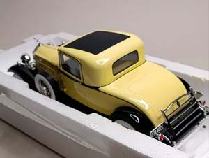 PACKARD 902 STANDART EIGHT COUPE BOS MODELS 1:18 — фото 2