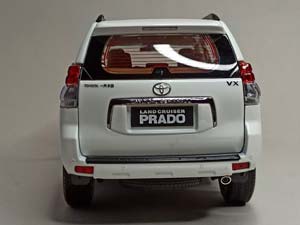 TOYOTA LAND CRUISER PRADO ДИЛЕРСКИЙ 1:18 — фото 8