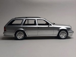 MERCEDES E36 AMG S124 (W124) 1:18 OTTOMOBILE — фото 5
