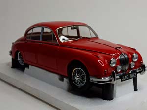 JAGUAR MARK 2 RED 1:18 ICONS MODELS — фото 6
