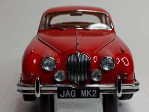 JAGUAR MARK 2 RED 1:18 ICONS MODELS — фото 7
