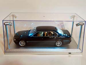 БОКС КОЛПАК ВИТРИНА ДЛЯ МОДЕЛЕЙ.БЕЛЫЙ СЕРЕБРО 1:18 — фото 7