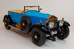 ROLLS-ROYCE PHANTOM 1 KYOSHO 1:18 — фото 4