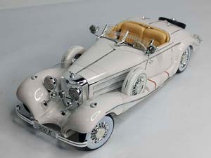 MERCEDES 500K 1936 SPECIALROADSTER MAHARADCHA 1:18 — фото 6