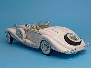 MERCEDES 500K 1936 SPECIALROADSTER MAHARADCHA 1:18 — фото 2