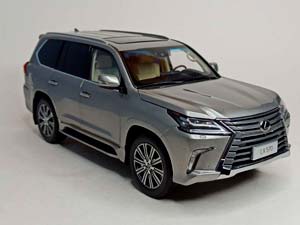 LEXUS LX 570 SONIC TITANIUM 1:18 KYOSHO — фото 7