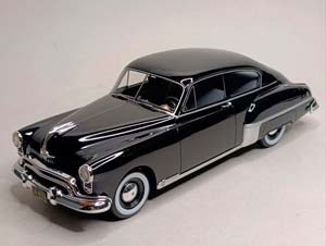 OLDSMOBILE ROCKET 88 BOS MODELS 1:18