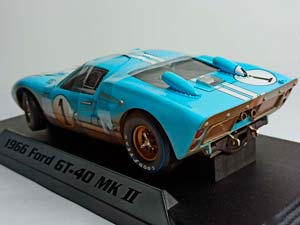 FORD GT40 MK II #1 SHELBY COLLECTIBLES 1:18 — фото 3