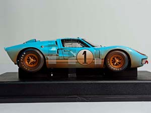 FORD GT40 MK II #1 SHELBY COLLECTIBLES 1:18 — фото 6